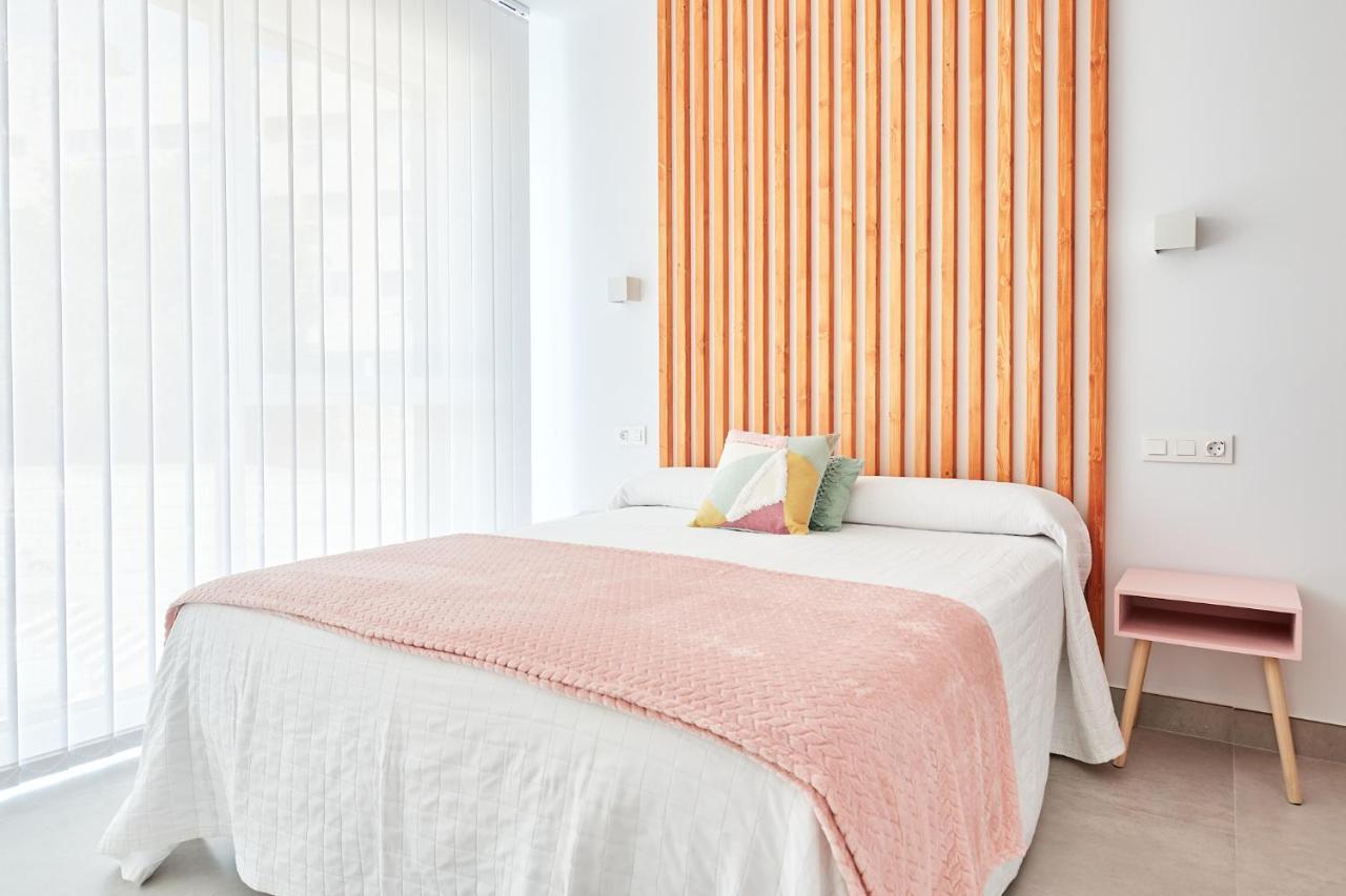 9 NIDOS Céntrica Suites - Nuevo Plasence Extérieur photo