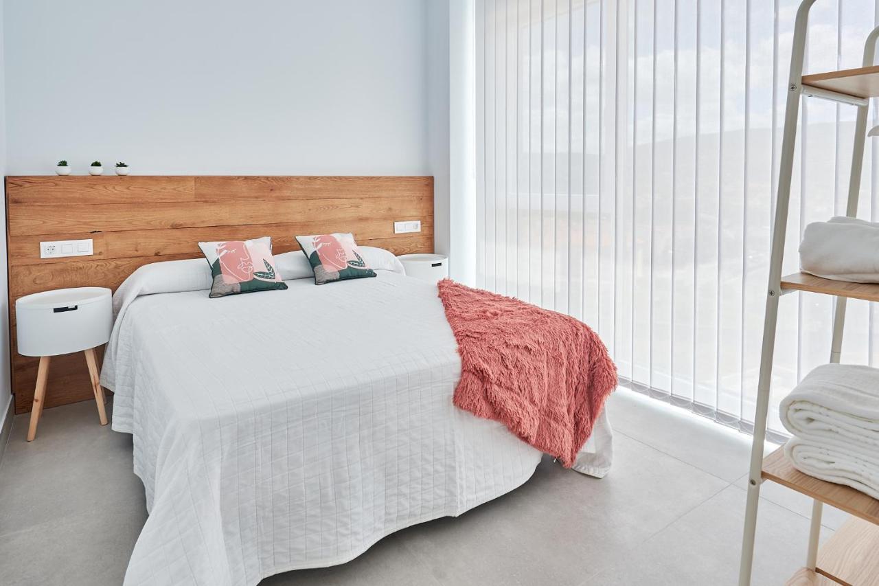 9 NIDOS Céntrica Suites - Nuevo Plasence Extérieur photo